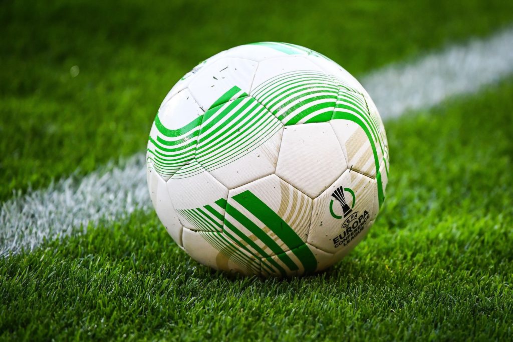 A quiénes se enfrentan CFR, FCSB, Craiova y Sepsi en la tercera jornada de la Conference League
