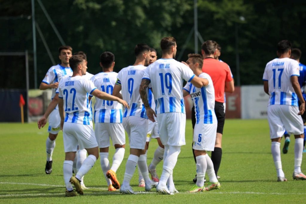 CS Universitatea Craiova, en la tercera ronda de la fase previa de la Liga de la Conferencia / Victoria en el partido de vuelta contra Vllaznia