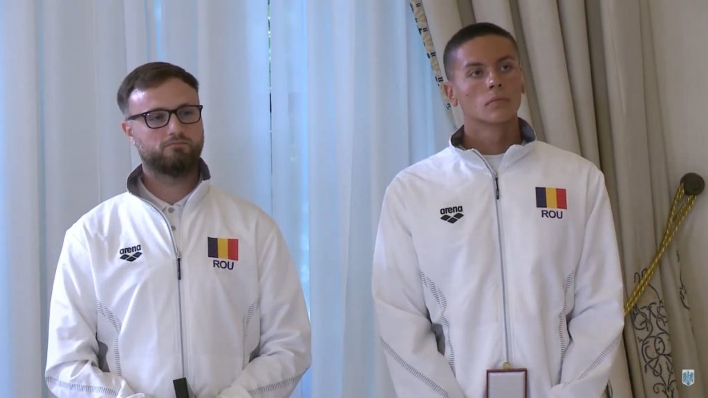 David Popovici y el entrenador Adrian Rădulescu, condecorados por Klaus Iohannis: “Debemos hacer del deporte una prioridad nacional”