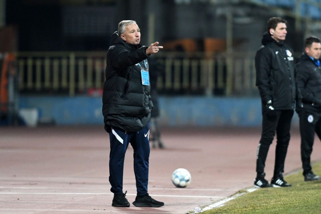 Liga de la Conferencia: CFR Cluj, gran victoria sobre el Slavia de Praga