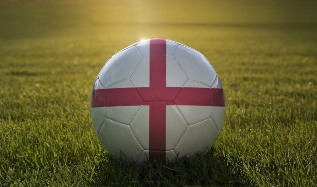 Pruebas en el fútbol inglés: los jugadores sub12 ya no pueden cabecear el balón