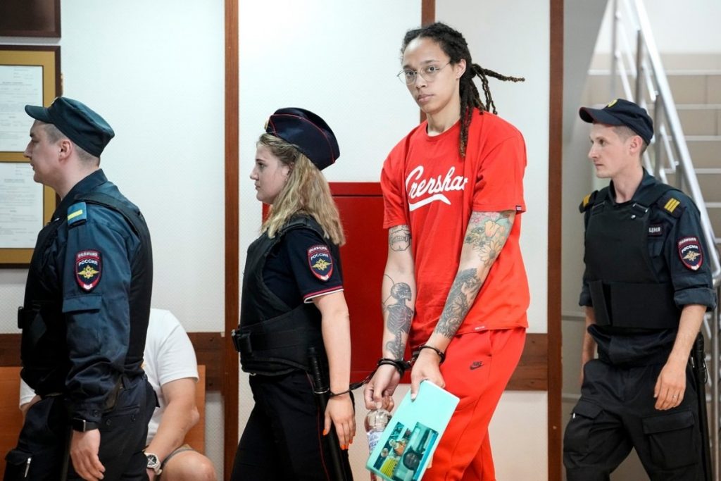 El Kremlin anuncia que Brittney Griner podría pedir clemencia tras la condena de la baloncestista a nueve años de prisión