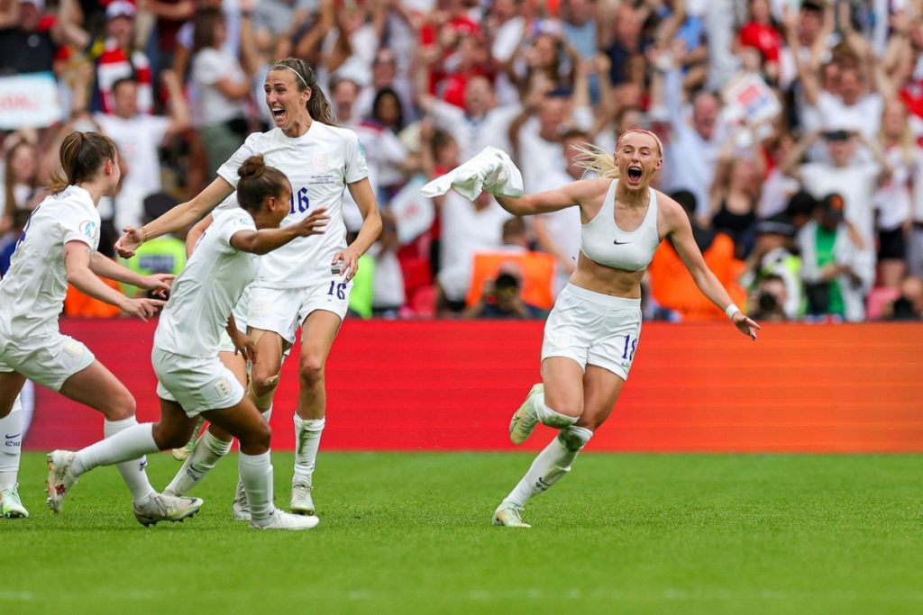 Inglaterra se proclama campeona de Europa de fútbol femenino tras vencer a Alemania en la prórroga