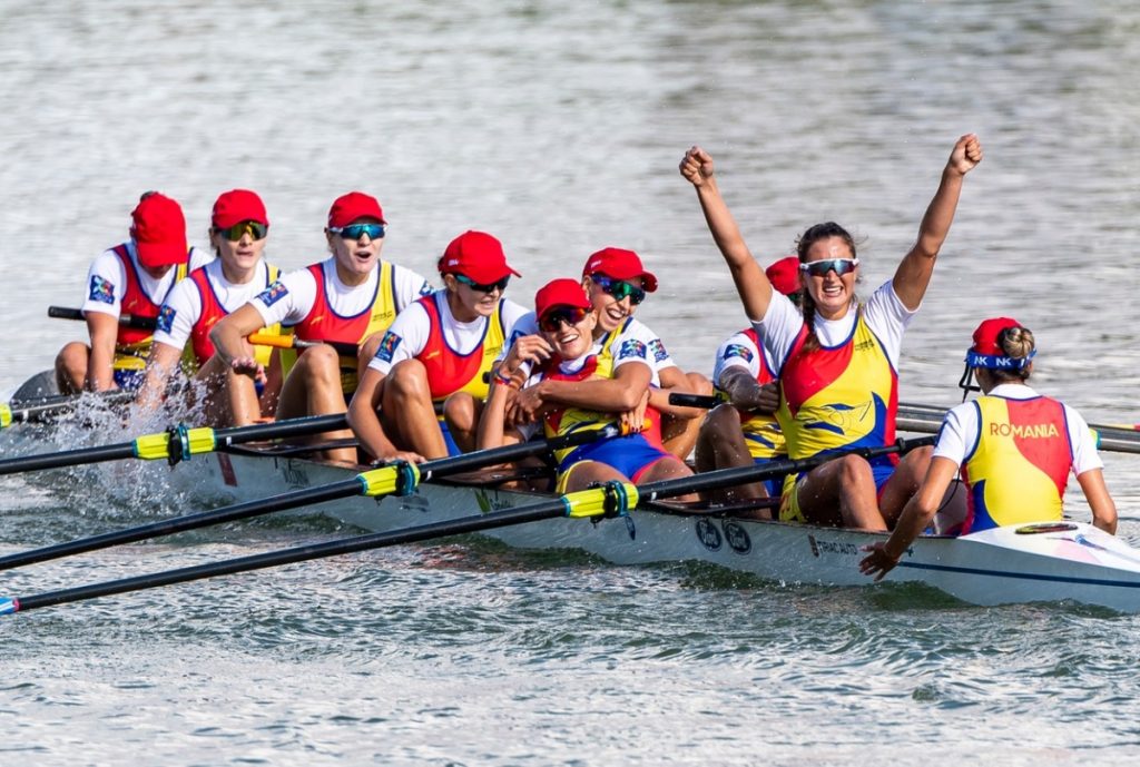 El piragüismo: Rumanía también es campeona del mundo en 8+1 femenino / Las tricolores ganan el oro en cuatro pruebas en Racice