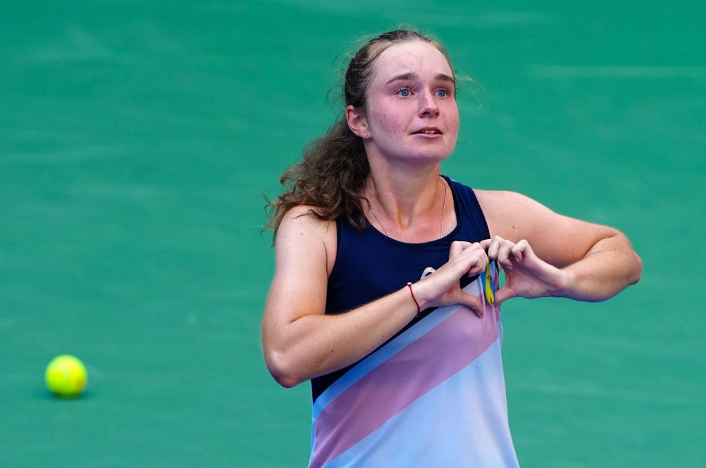 La historia de Daria Snigur, la jugadora que eliminó a Simona Halep del US Open – Cómo le afectó la guerra en Ucrania