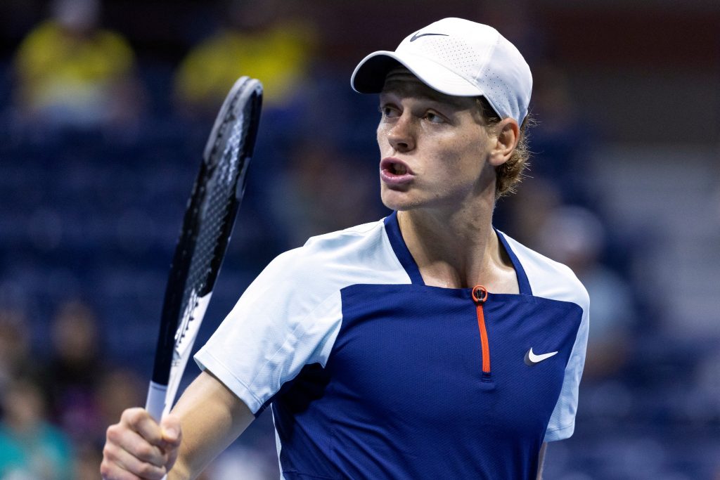 VIDEO El estudiante de Darren Cahill eliminado dramáticamente del US Open – Falló un punto de partido contra Carlos Alcaraz