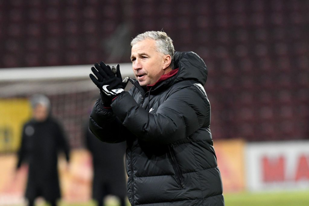 El discurso de Dan Petrescu tras la victoria del CFR Cluj sobre el Slavia de Praga