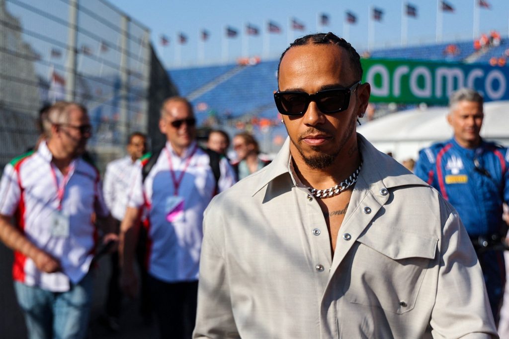 Fórmula 1: Multa de Mercedes a Lewis Hamilton – Norma infringida por el británico