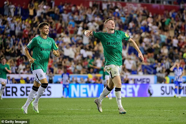 Newcastle: El viaje de Elliot Anderson de la segunda división a la Liga de Campeones en poco más de un año es de cuento de hadas.