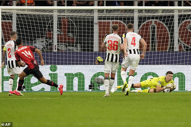 AC Milan 0-0 Newcastle: Nick Pope se erige en héroe en el regreso de los hombres de Eddie Howe a la Liga de Campeones.