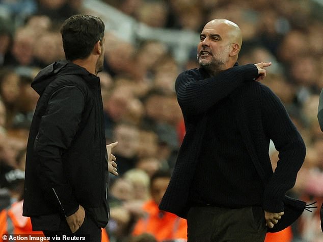 Pep Guardiola insiste en que su objetivo no era el cuádruple y que está “más que satisfecho con el triplete” tras la eliminación del Man City en la Carabao Cup